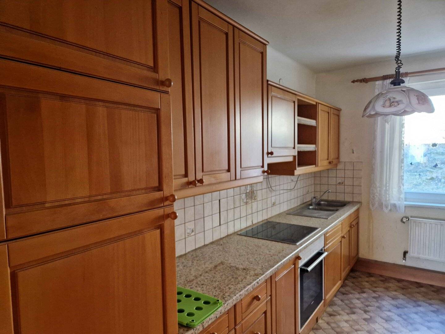 3-room apartment in need of renovation