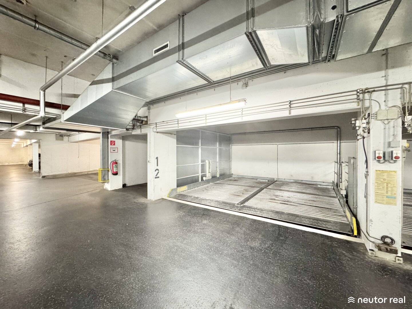 Nie wieder Parkplatzsuchen! Komfortable Stapelparker | Görgengasse 10