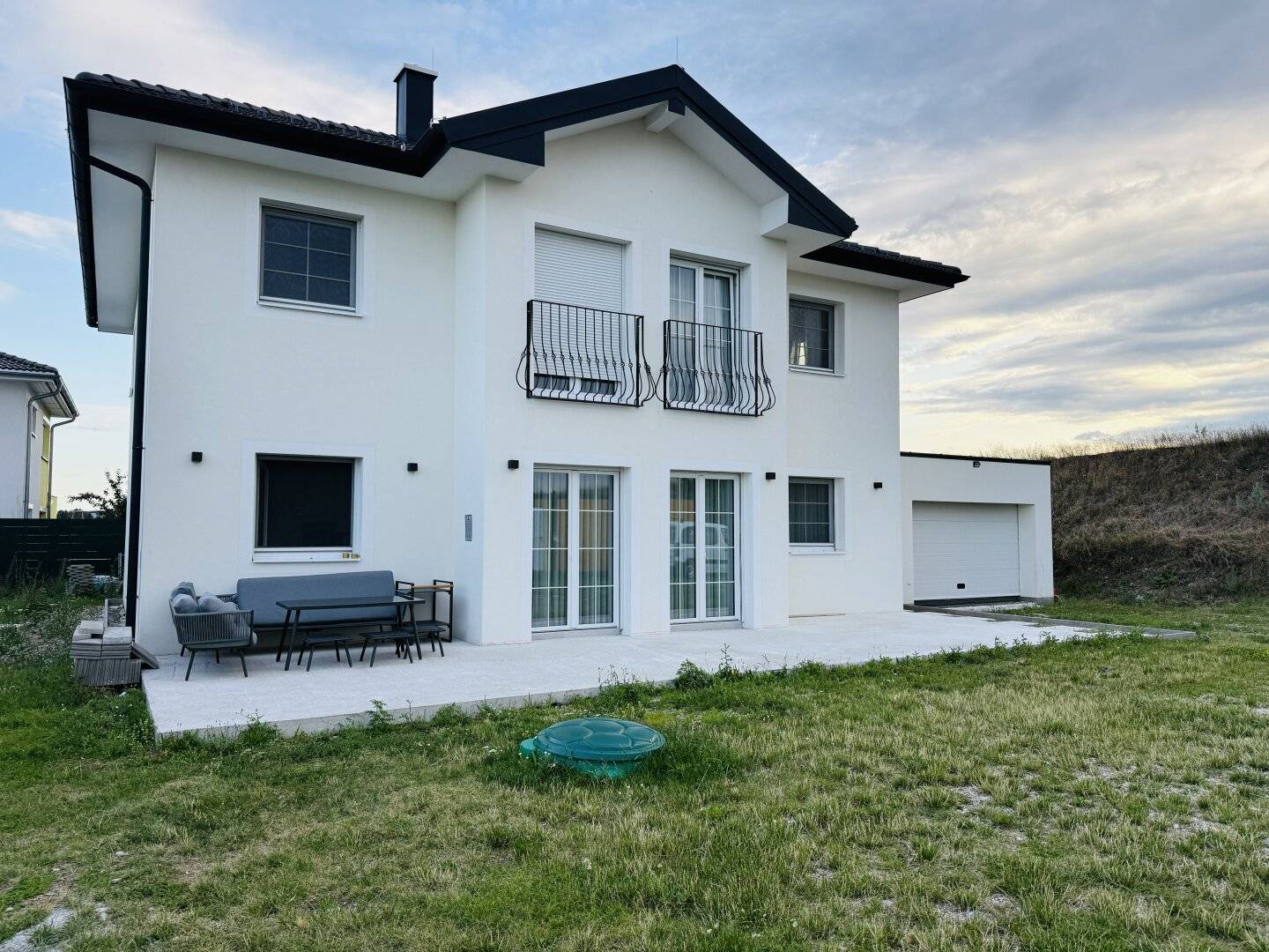 Modernes Einfamilienhaus (BJ 2022) in ruhiger Wohnlage – Perfekt für Familien & Ruhesuchende