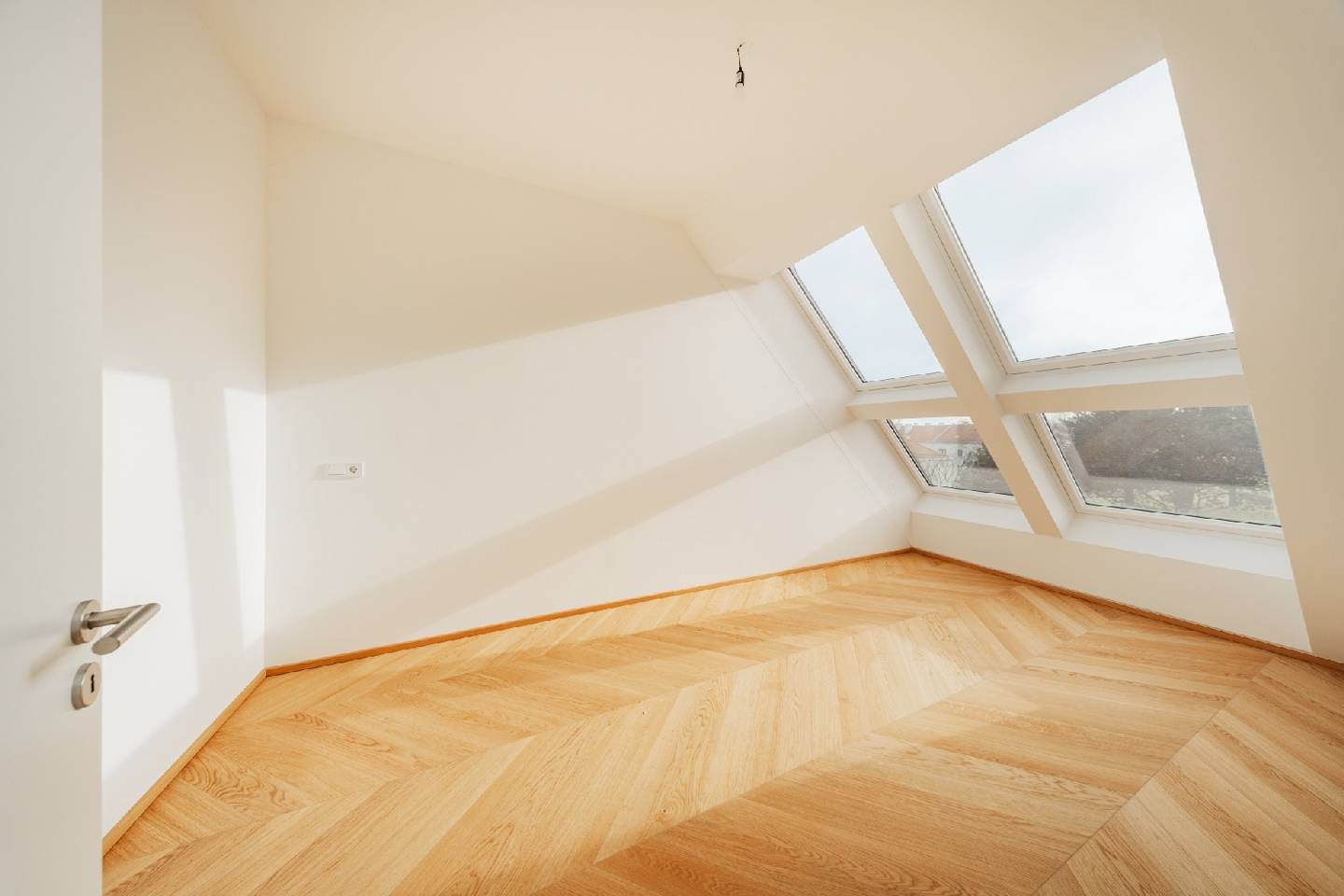 Dachgeschosswohnung Erstbezug Südterrasse