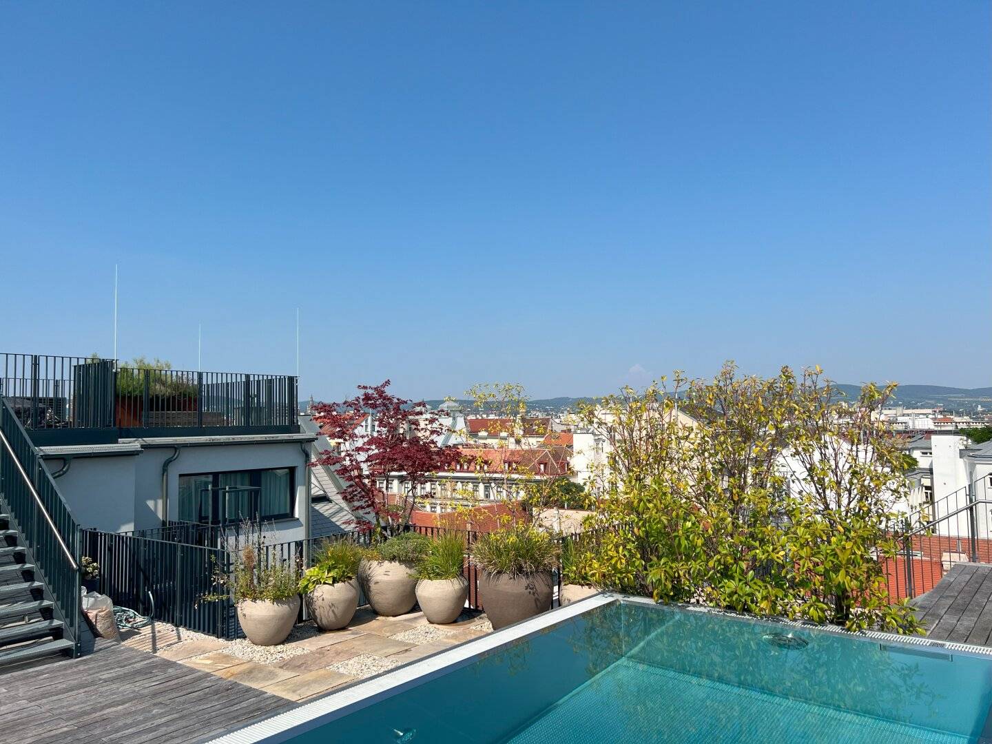 COLLECTOR'S HOUSE I: PENTHOUSE MIT INFINITYPOOL & SAUNA.