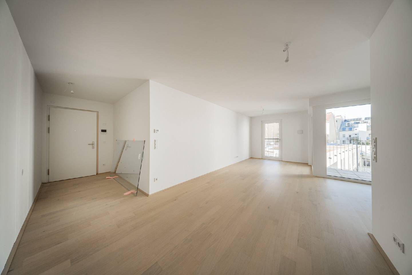 Helle 3-Zimmer-Wohnung mit Loggia in Hofruhelage, Wien 1050
