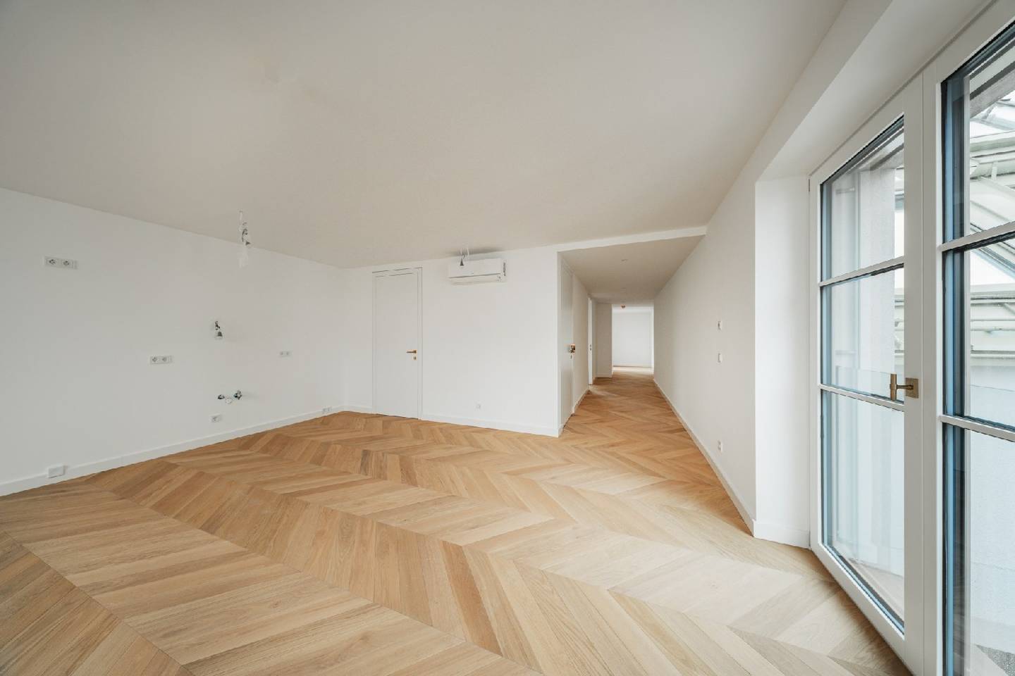 2-Zimmer-Wohnung mit großzügiger Terrasse am Naschmarkt in Wien 1040