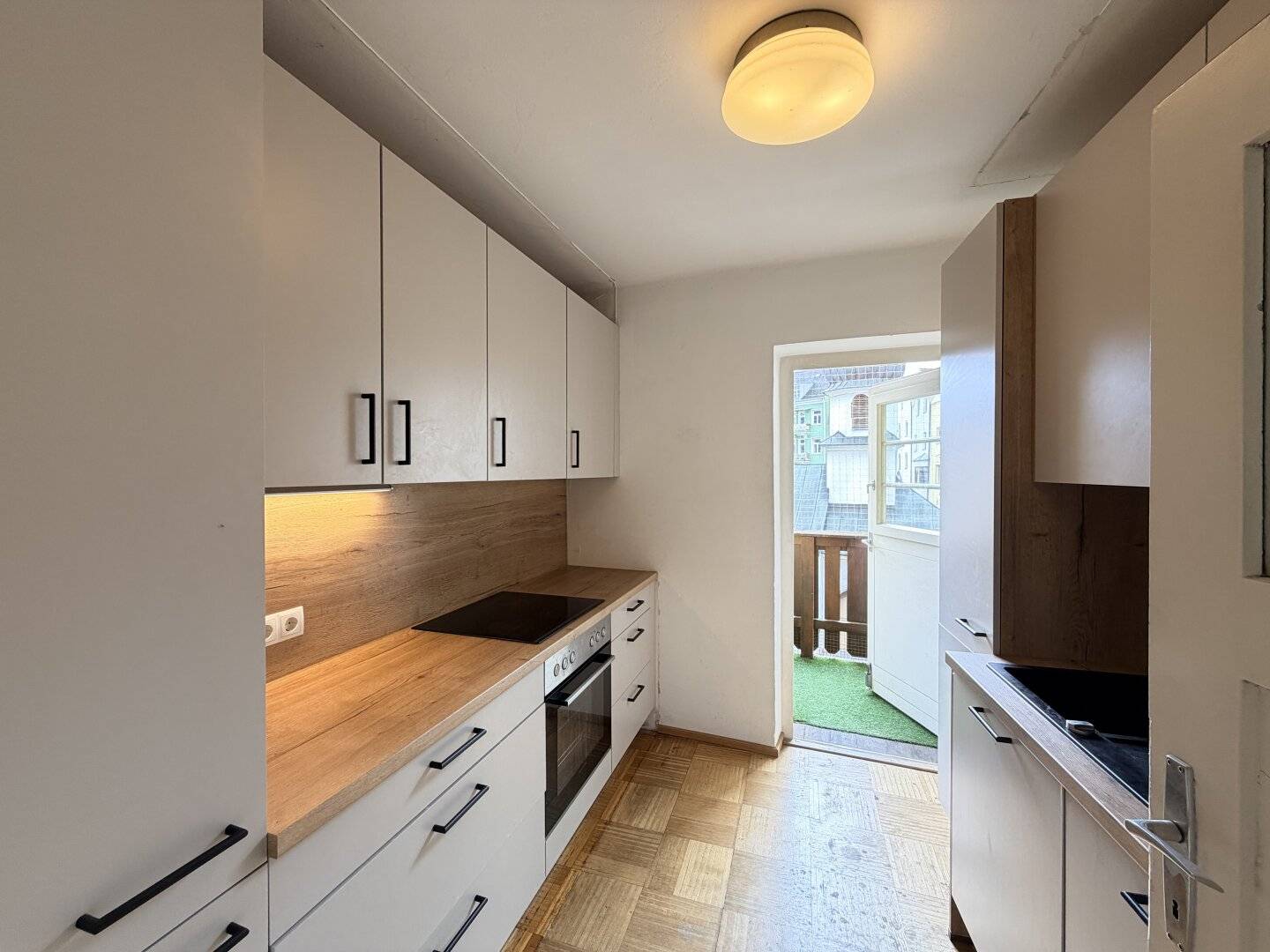 Altbauwohnung mit Kachelofen in der Altstadt von Innsbruck | 4 Zimmer