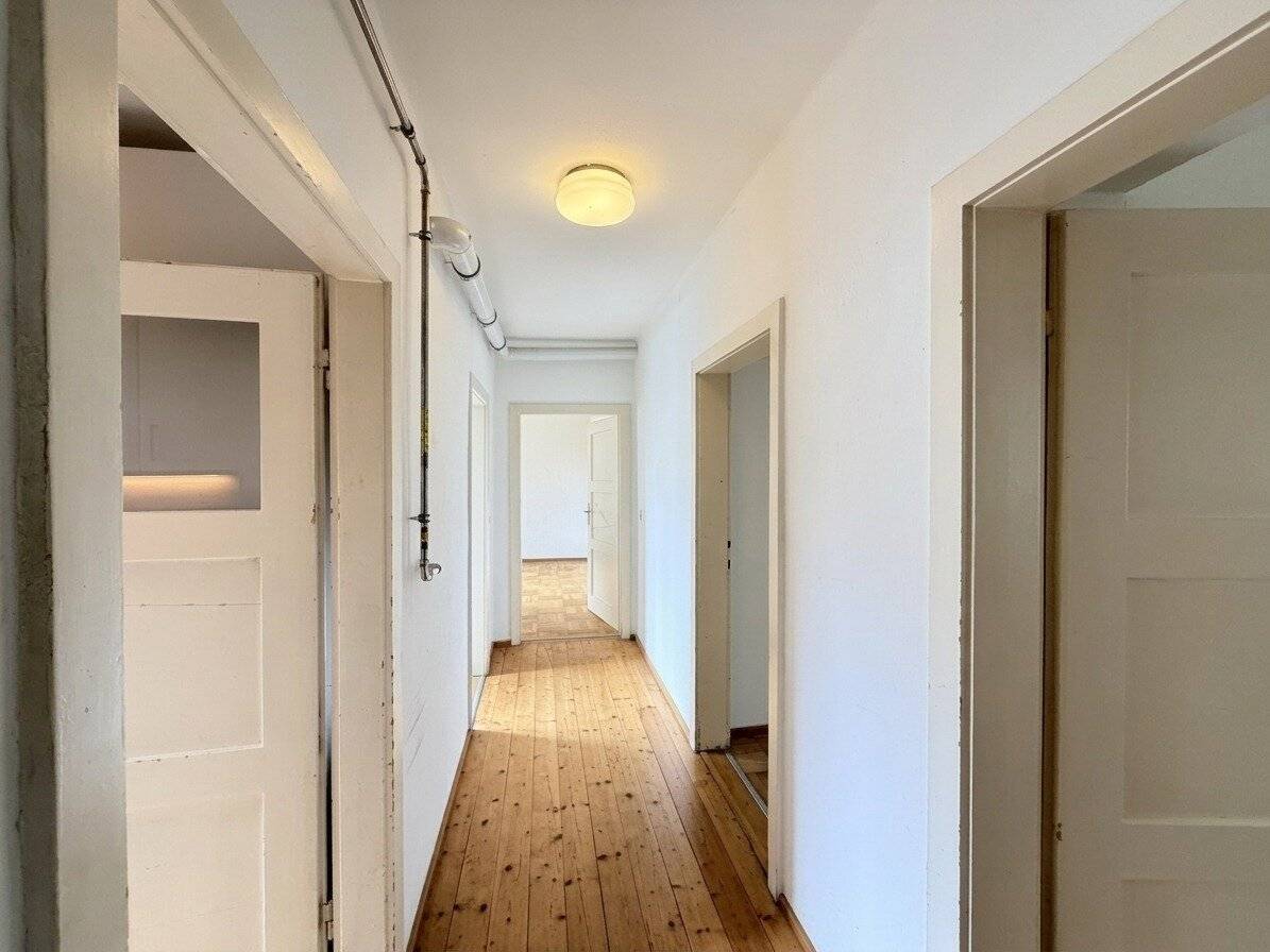 Altbauwohnung mit Kachelofen in der Altstadt von Innsbruck | 4 Zimmer