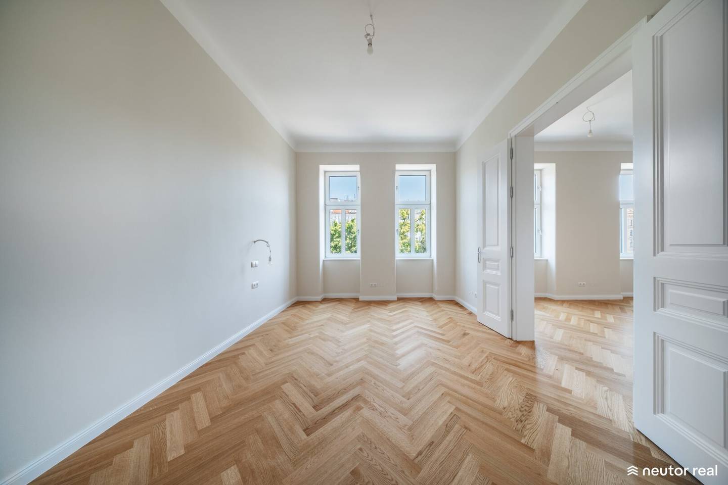 Erstbezug mit Stil: 3 Zimmer - Sanierter Altbaucharme trifft modernen Luxus - Loggia