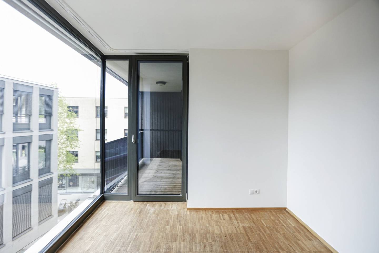 Luxus Pur: 3-Zimmer-Wohnung direkt Am Garnmarkt mit 2 Loggias