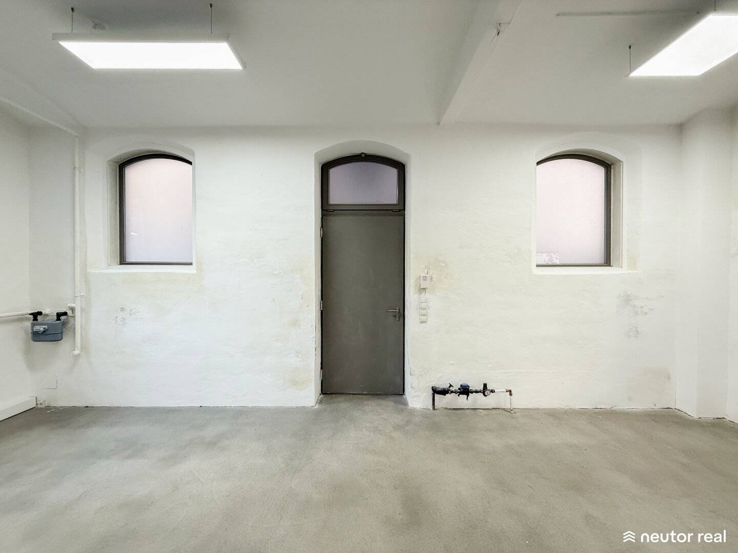 INDUSTRIAL STYLE ATELIER STUDIO - CHARMANTES BACKSTEINHAUS - EINZIGARTIGER RAUM FÜR KREATIVITÄT - DIREKT AN DER LINKEN WIENZEILE - U4/U6
