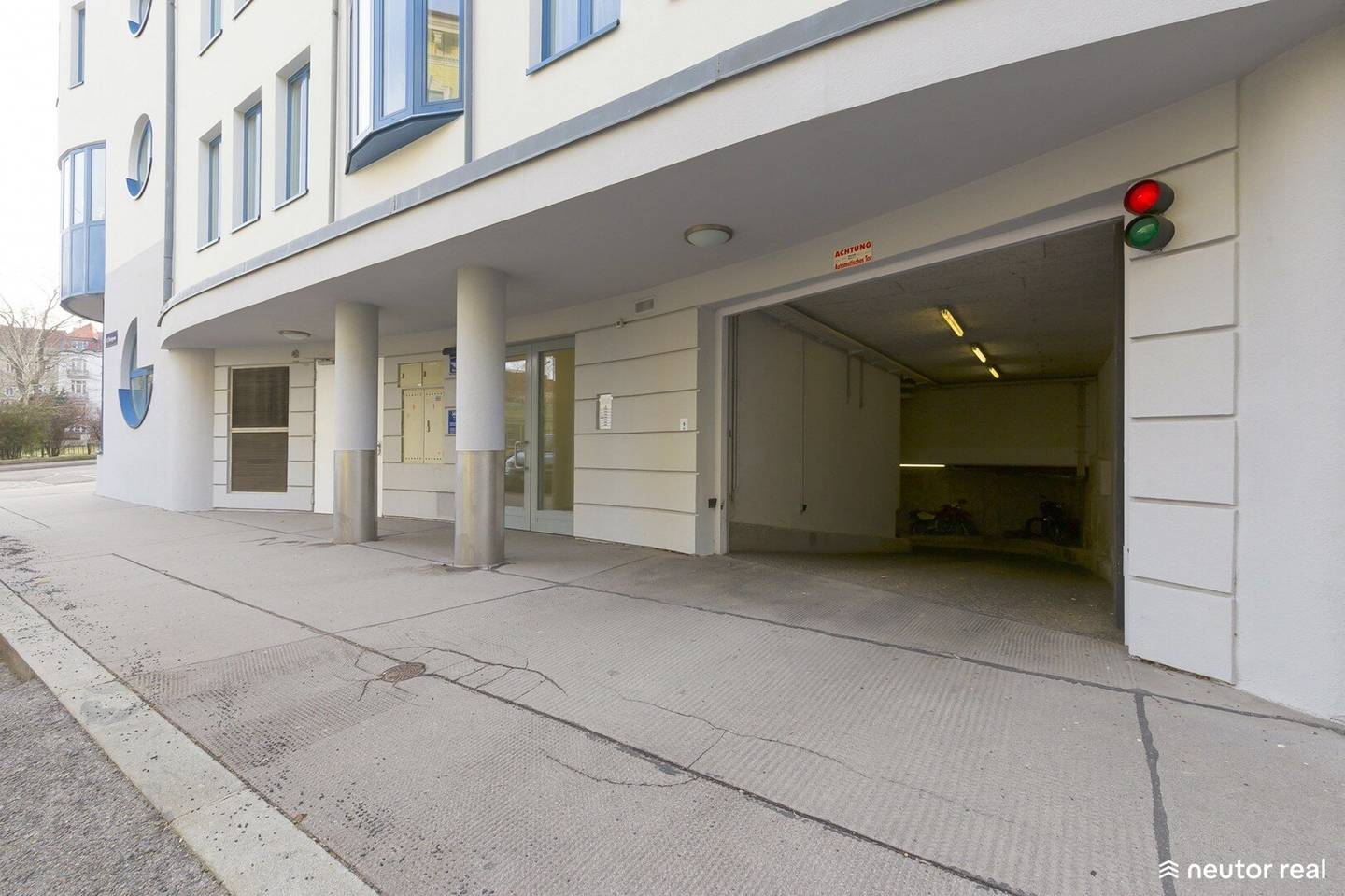 Tiefgaragenplatz Nähe Währinger Straße