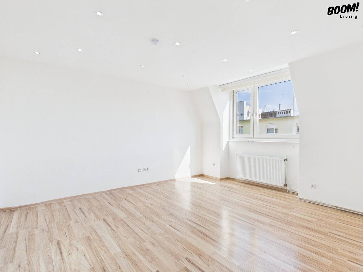 Helle 2-Zimmer Dachgeschosswohnung mit optimaler Raumaufteilung