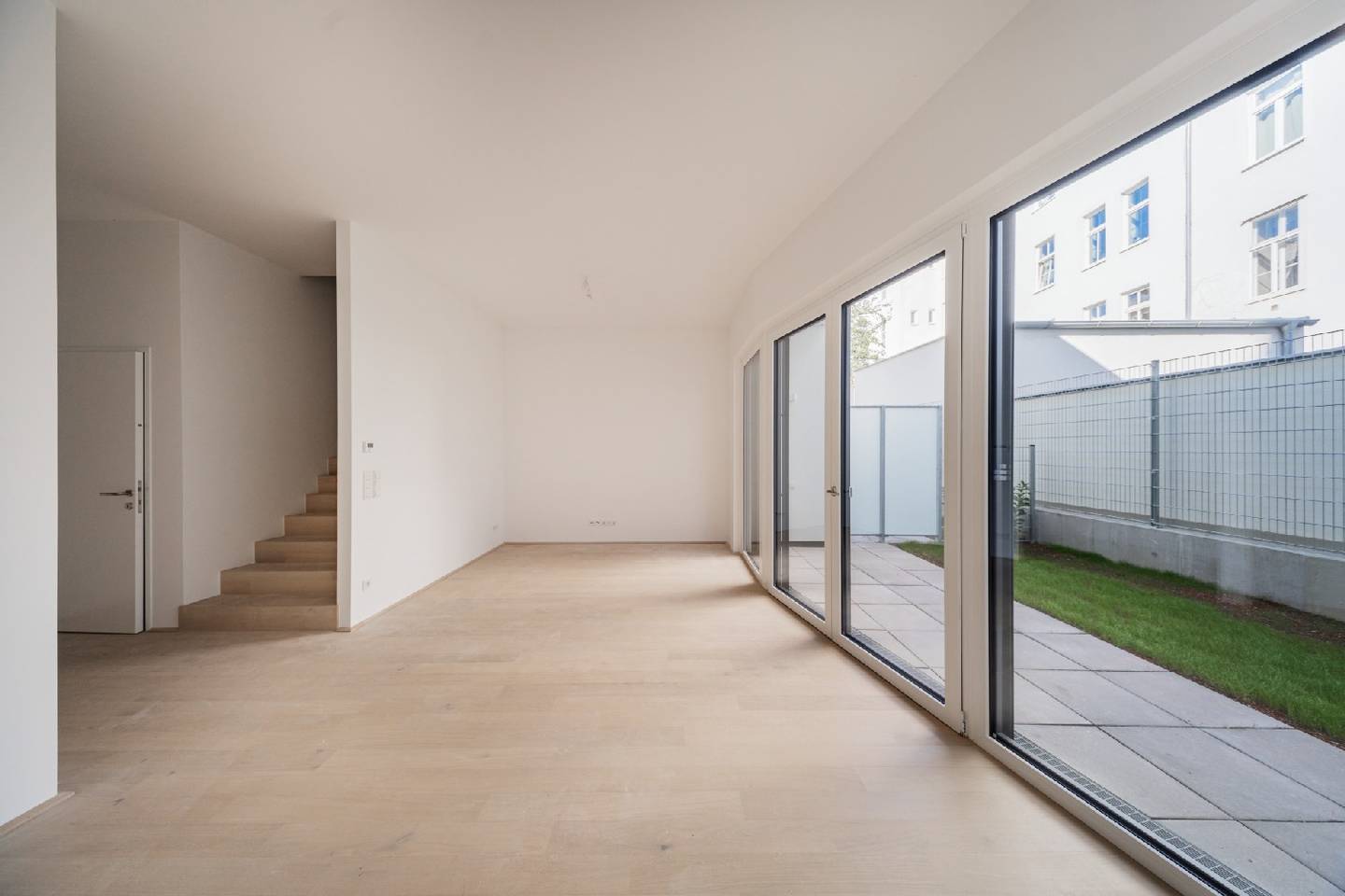 Erdgeschosswohnung Matzleinsdorfer Platz Garten