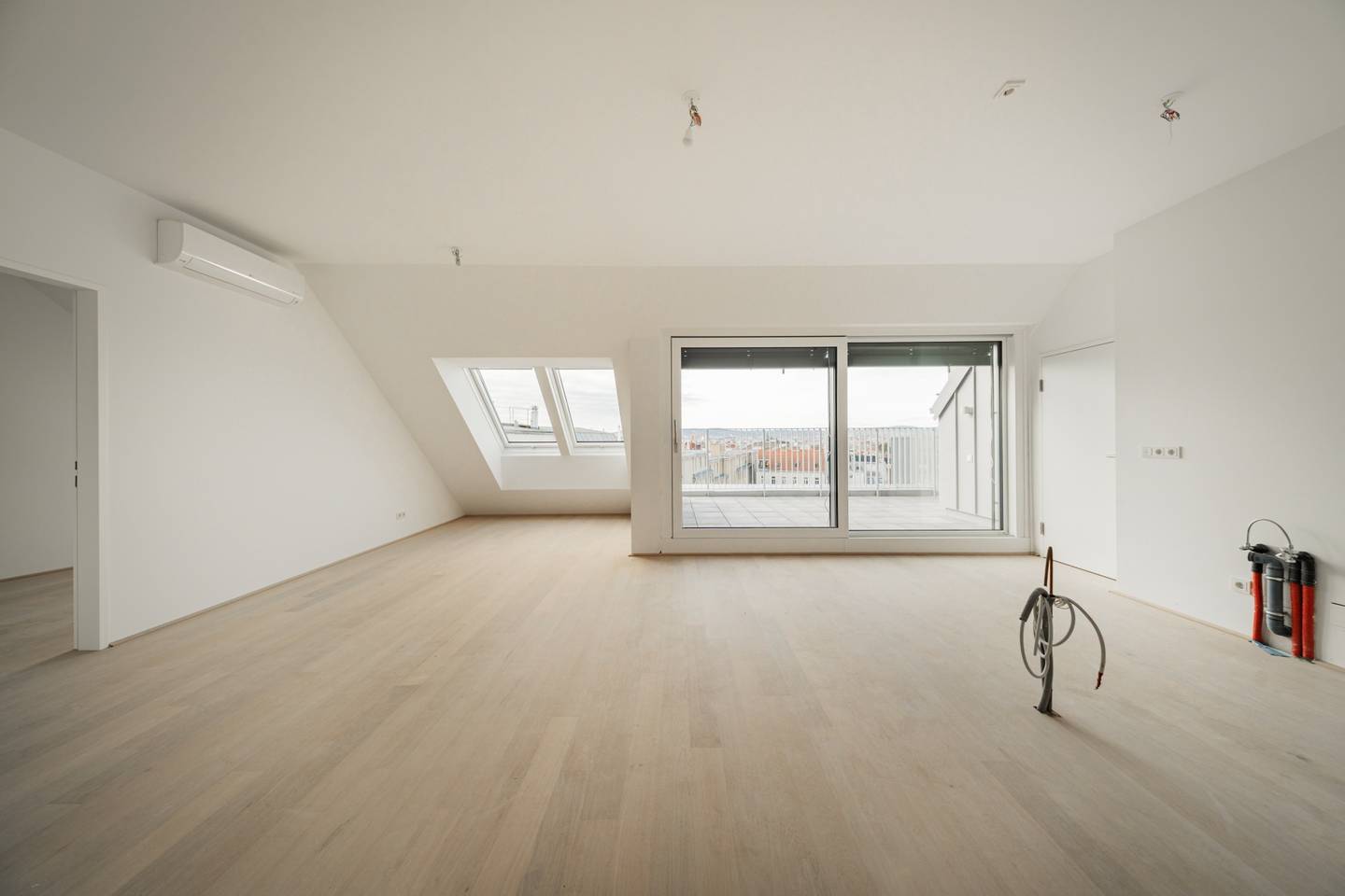 Dachgeschosswohnung mit Terrasse und Weitblick