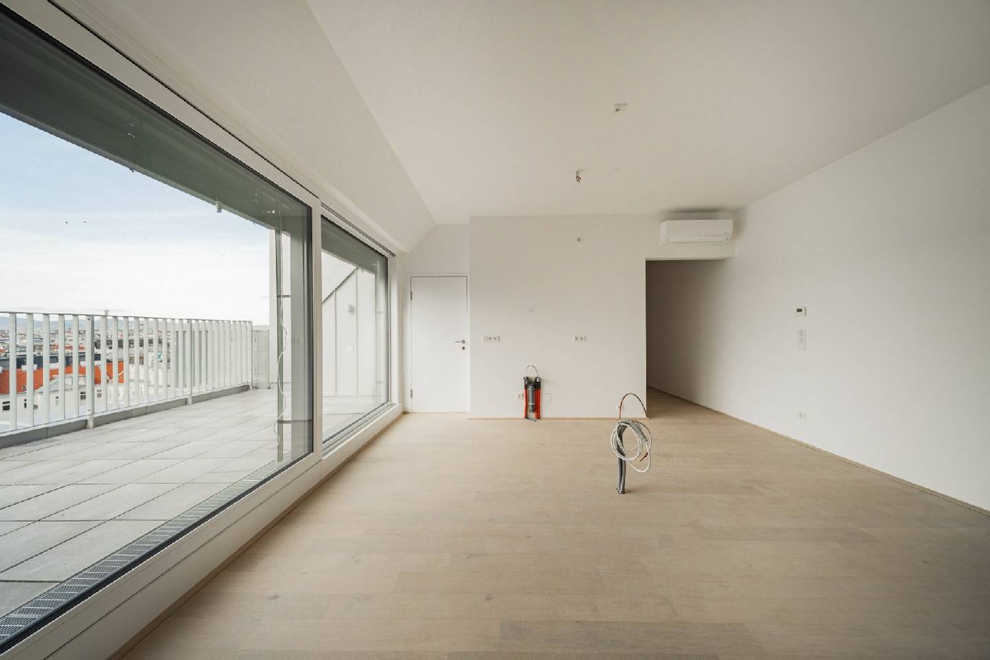 Dachgeschosswohnung mit Terrasse und Weitblick
