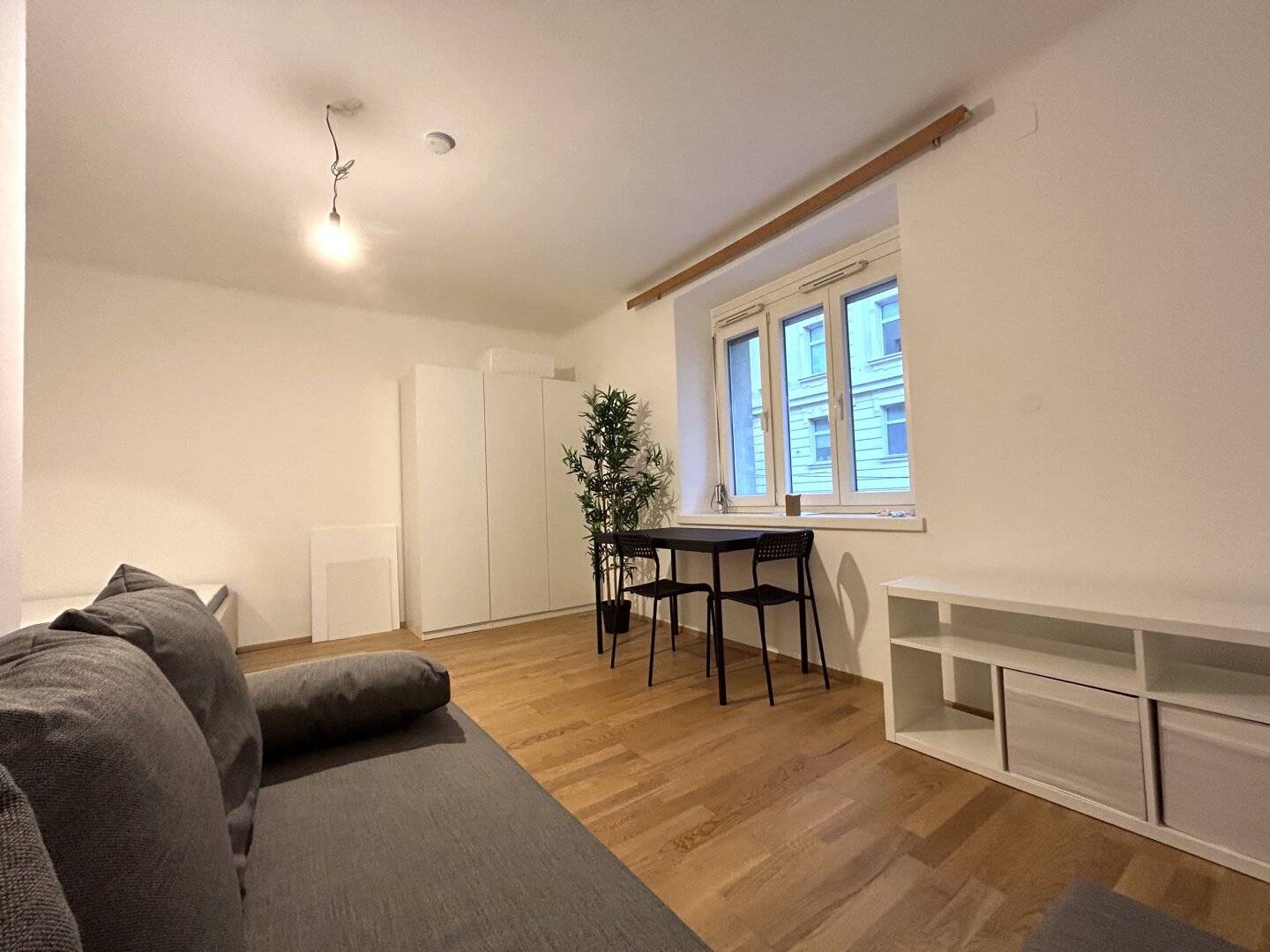 Top City Apartment I U4/U2 I sehr niedrige BK