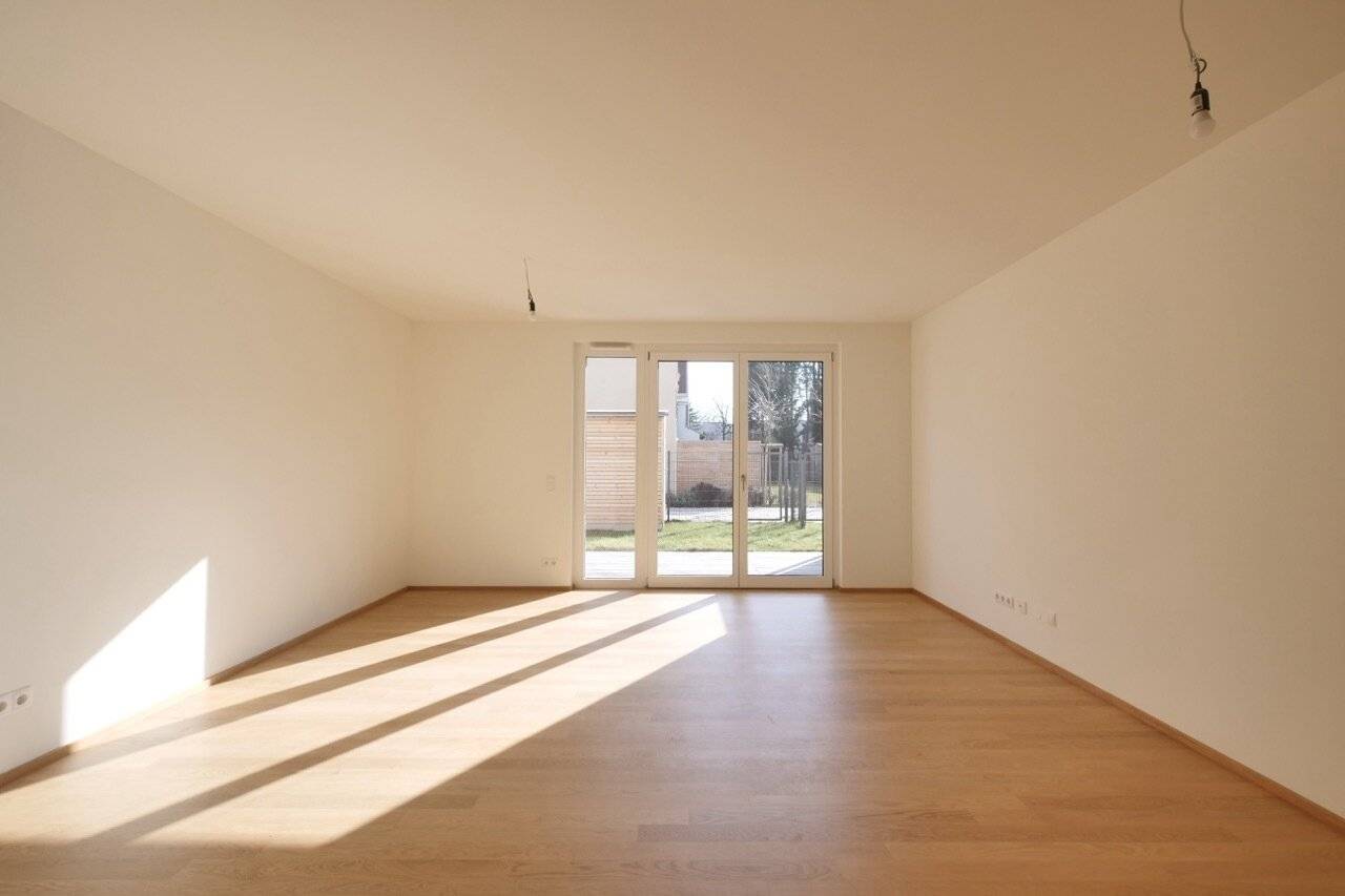 Erstbezug Reihenhaus 5 Zimmer | Parken | Garten | PV-Anlage