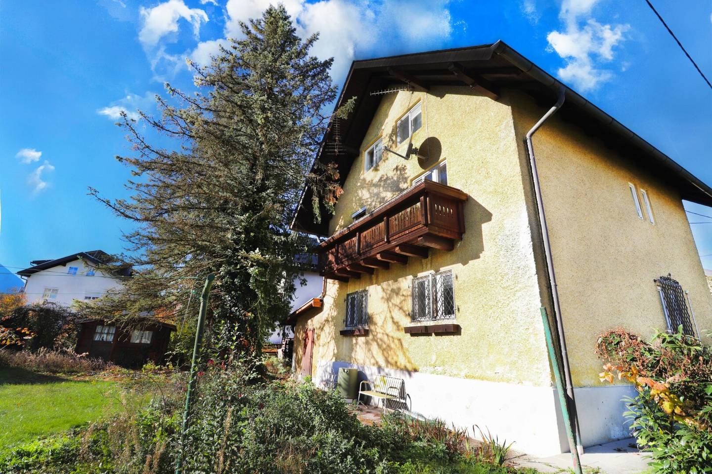 Voller Möglichkeiten: Sanierungsbedürftiges Einfamilienhaus mit großzügigem Garten in begehrter Lage von Salzburg