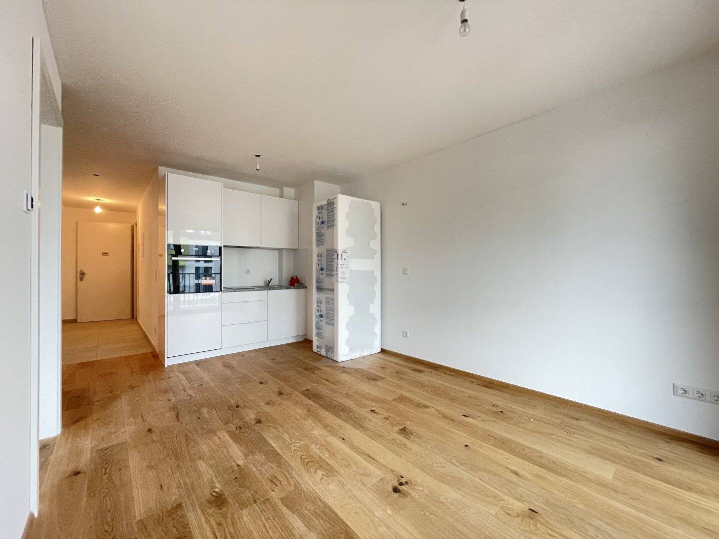 2 Zimmer mit Balkon bei U2 Stadlau / Wärmepumpe
