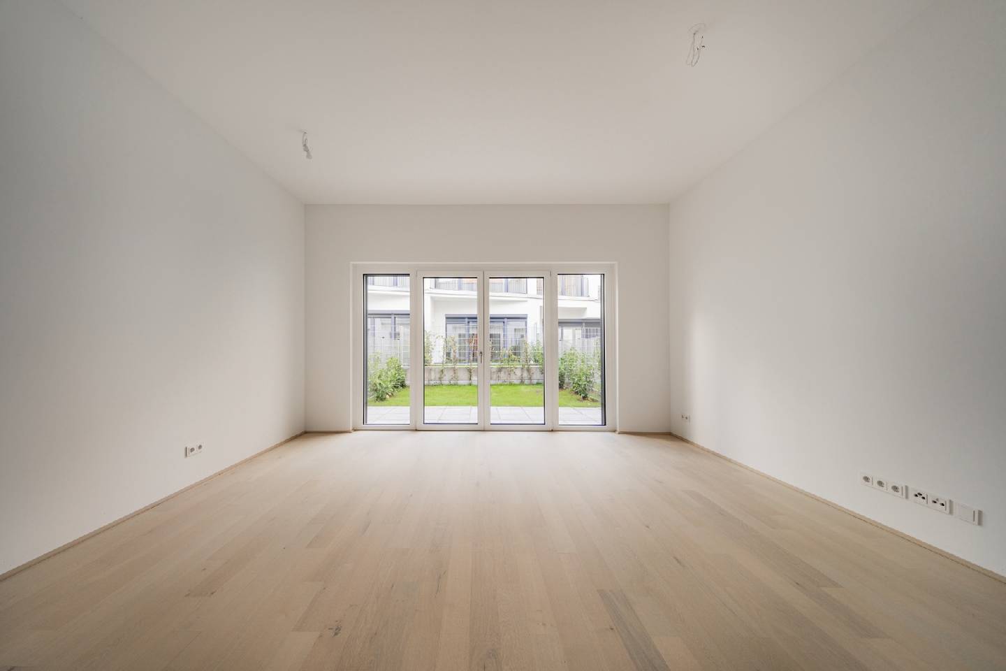 Erdgeschosswohnung mit Garten und Terrasse zentral