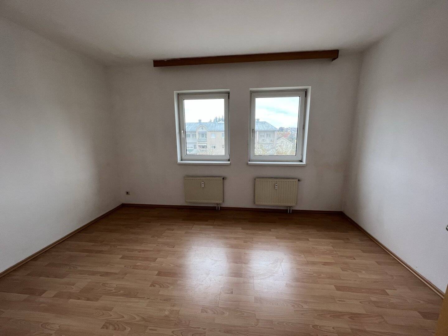 3-Zimmer-Wohnung mit Loggia in Enns – Ihr neues Zuhause wartet auf Sie!