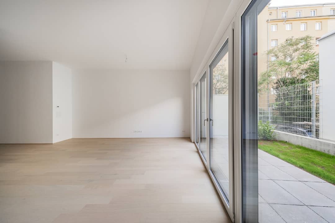 Erdgeschosswohnung mit Terrasse Loggia Eigengarten