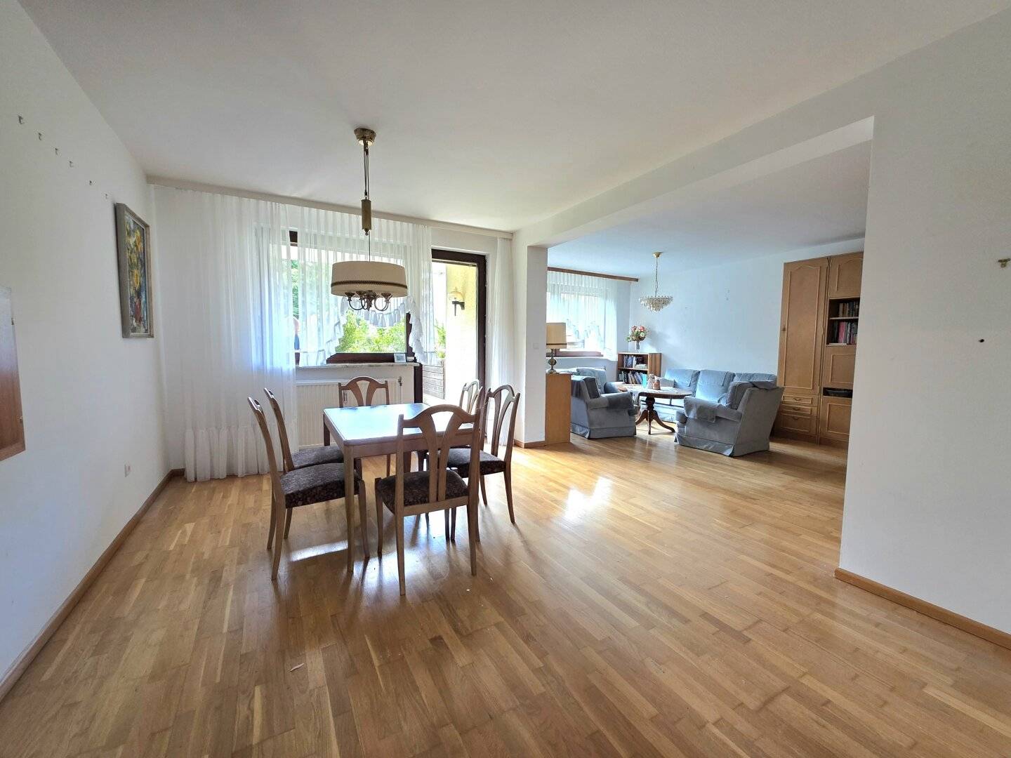 Ruhige Familienwohnung mit sonniger Terrasse!