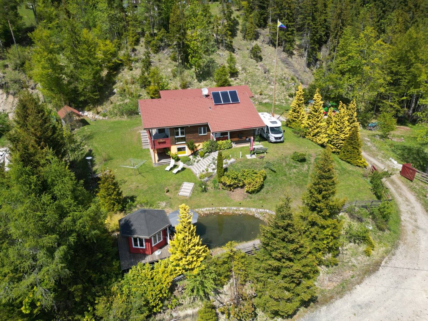 Besondere Liegenschaft in Koprein-Petzen - ca. 5.553m² Grund, Freizeitwohnsitz-Widmung und absolute Ruhelage