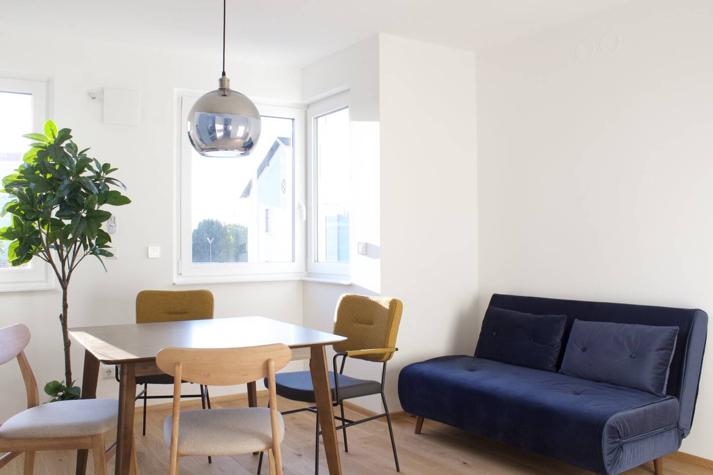 2 Zimmer bei U2 Stadlau / Wärmepumpe