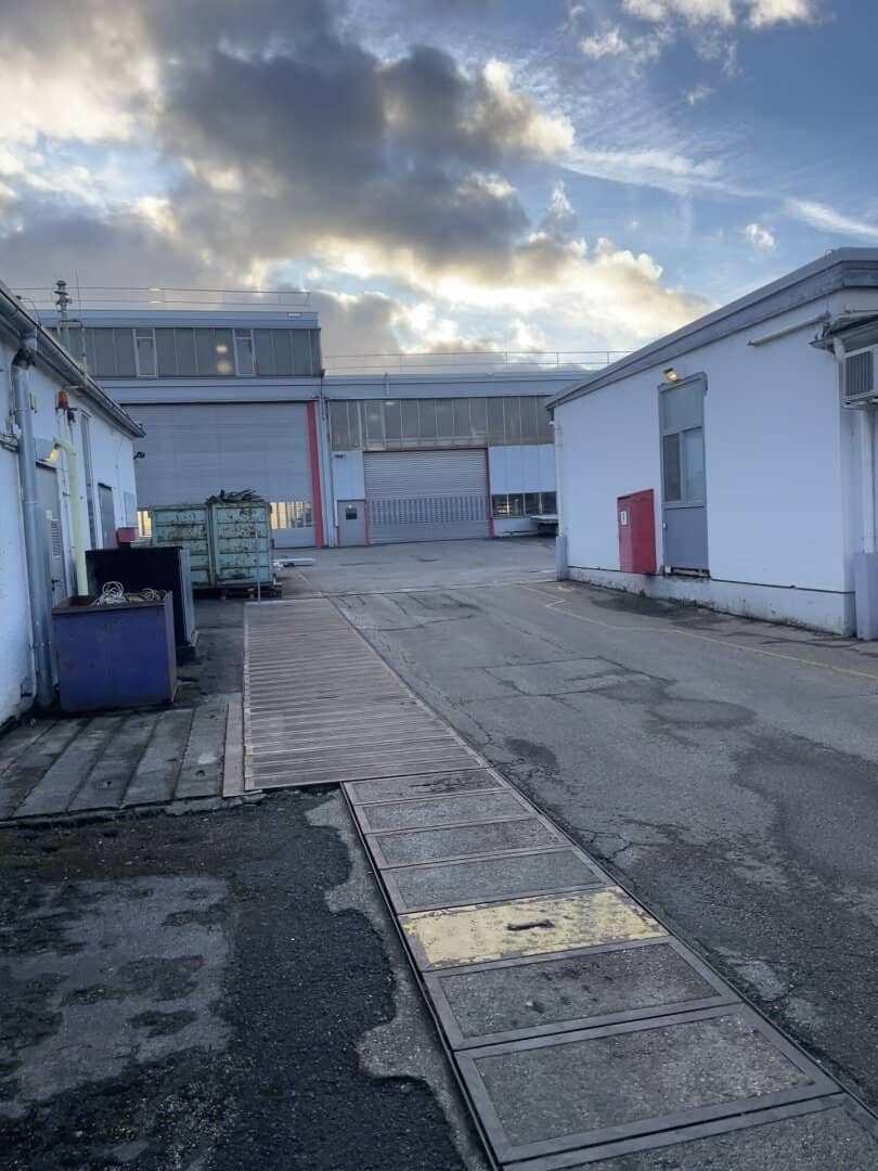 Großzügige Lagerfläche – 232 m² in Attnang-Puchheim