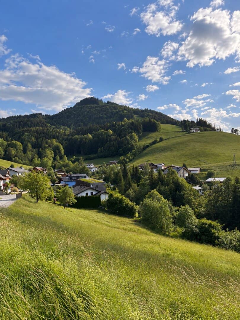 Ihre Gelegenheit: Baugrundstück mit Panoramablick in Hallein-Bad Dürrnberg zu verkaufen