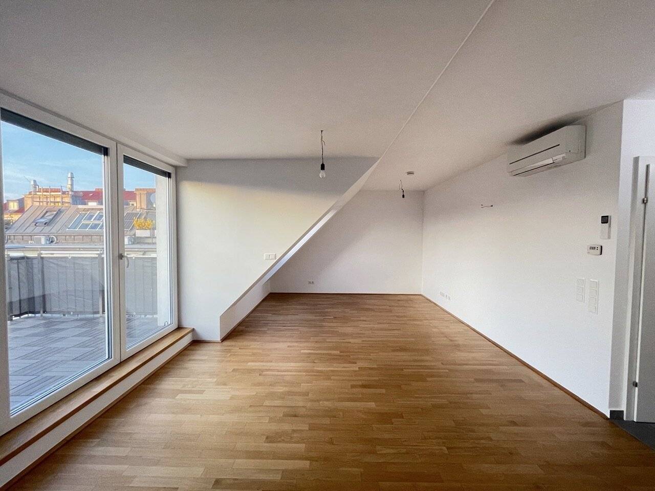 3 Zimmer-DG-Wohnung mit traumhafter Dachterrasse in 1220 Wien