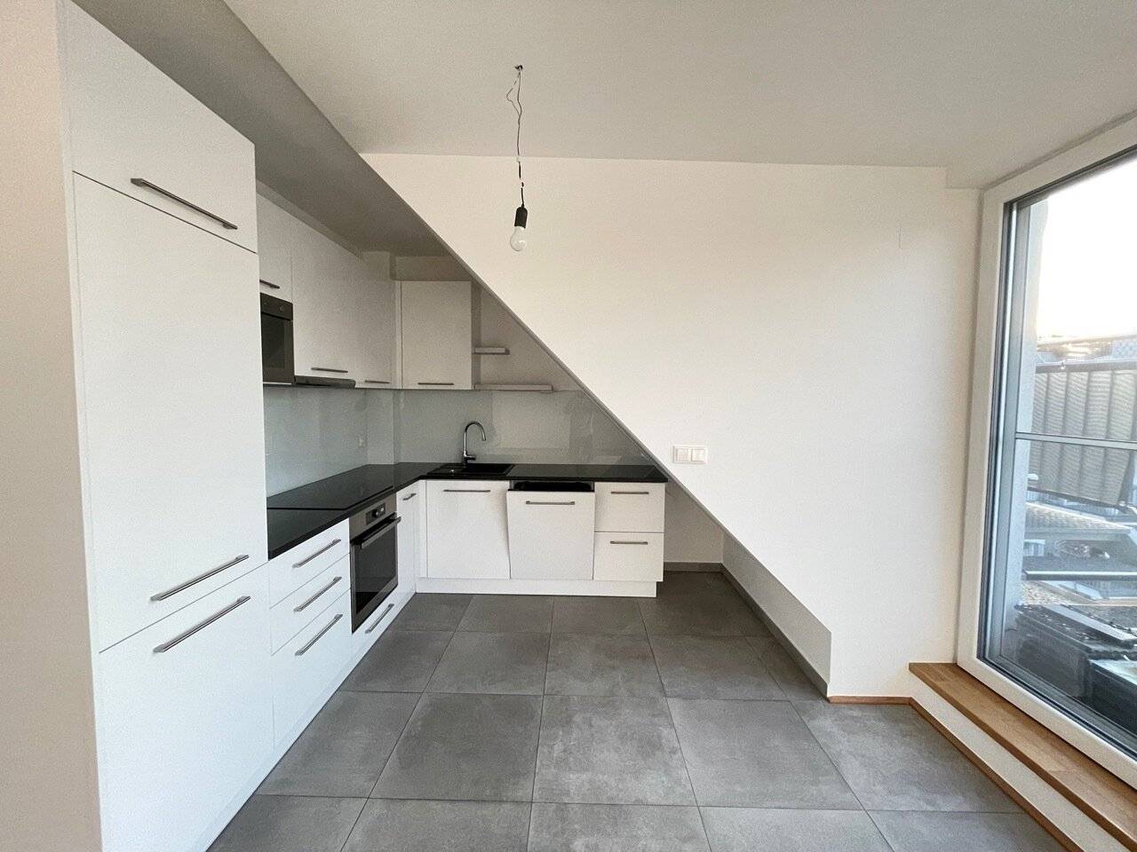 3 Zimmer-DG-Wohnung mit traumhafter Dachterrasse in 1220 Wien
