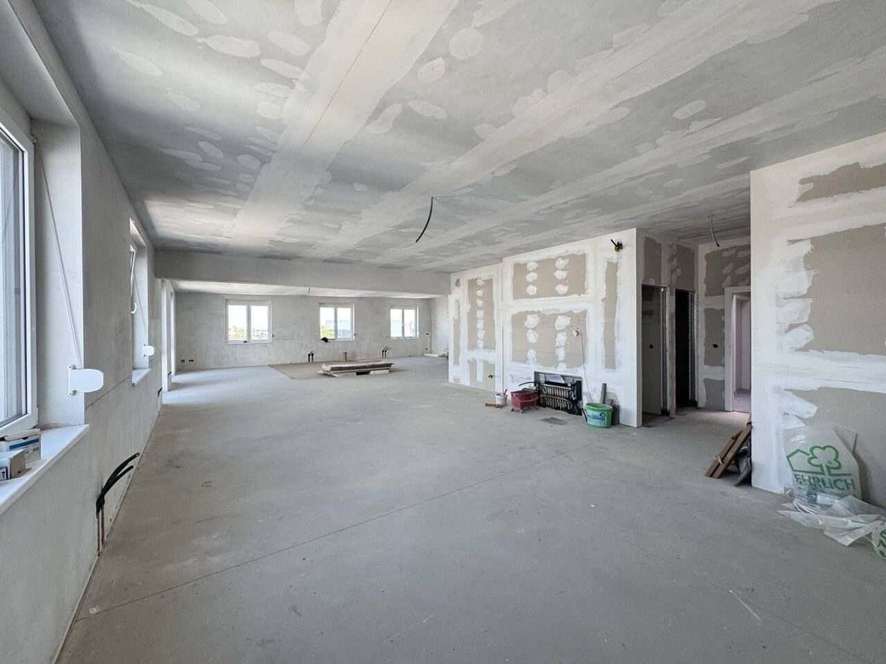 Modernes Büro im Industriezentrum Hagenbrunn – Nähe G3