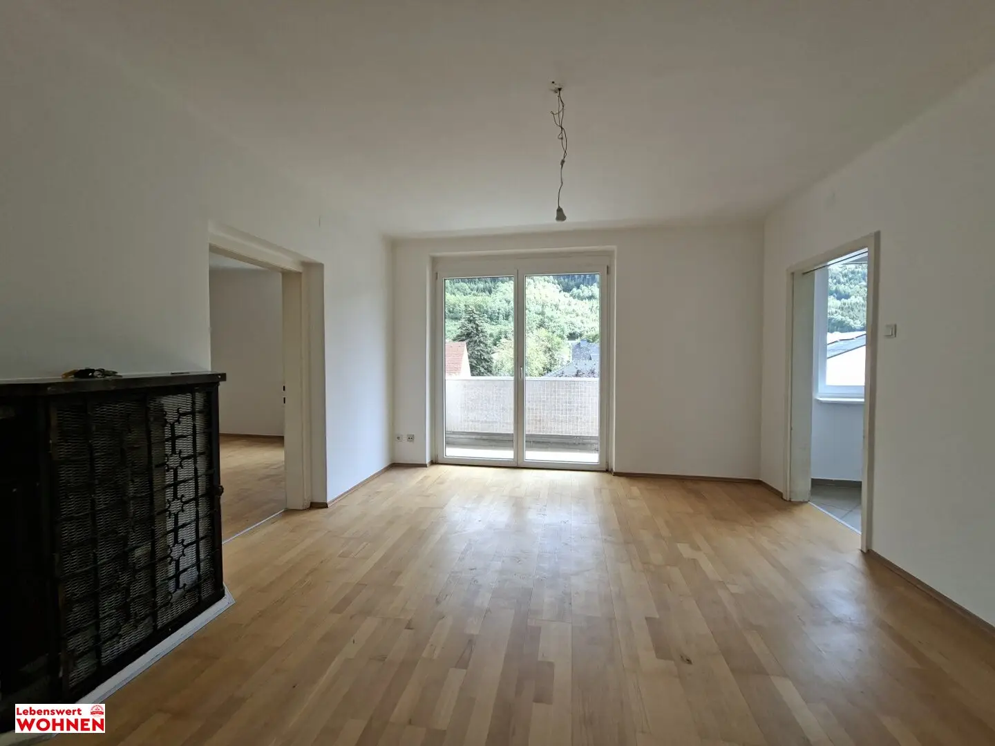 renovierungsbedürfige - 2,5-Zimmer-Wohnung + Balkon -  LEOBEN Waidbachstraße!