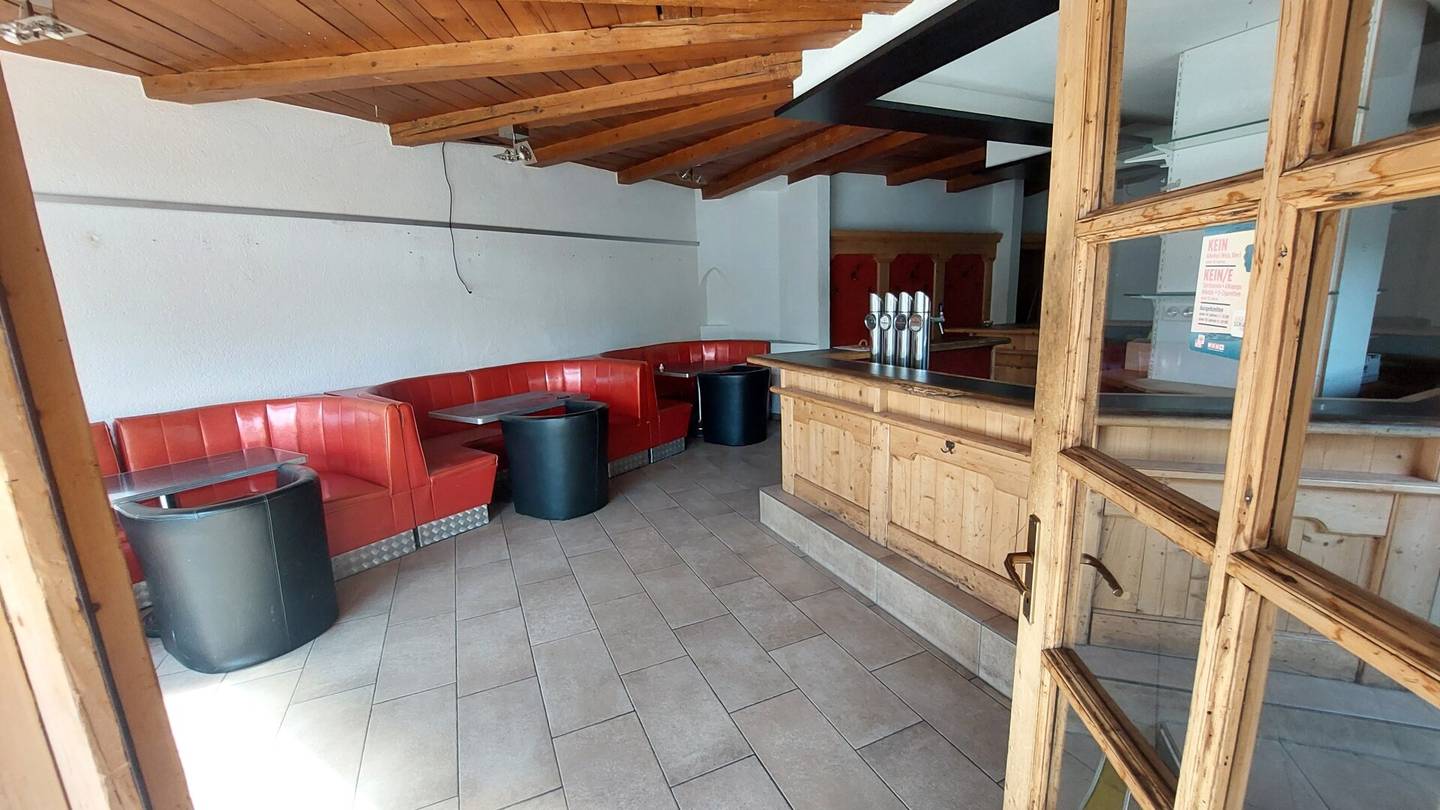 Bekanntes Café in Innsbruck, betriebsbereit und voll ausgestattet, Kaufpreis € 310.000.-