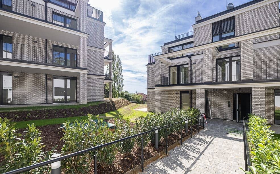 Dachgeschosswohnung mit Terrassen und Fernblick