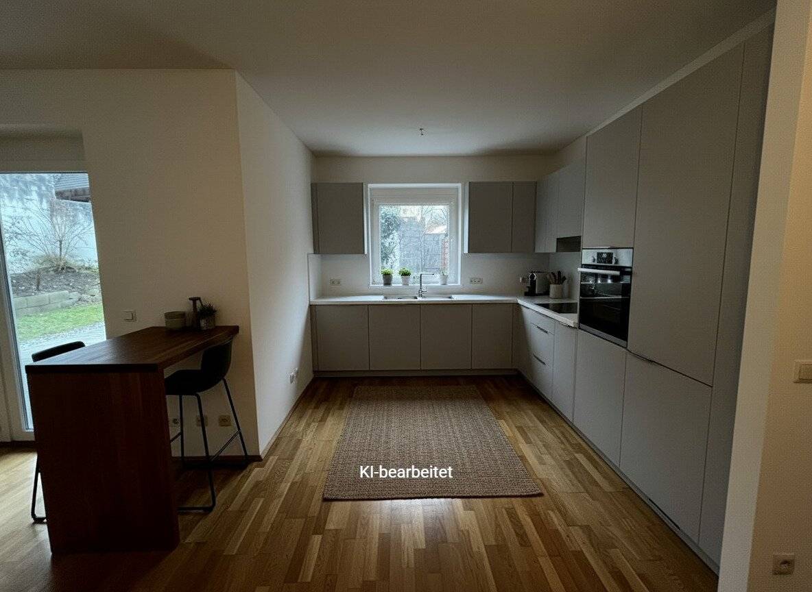 Großzügige 4 Zimmer Wohnung mit Garten, Terrasse und Tiefgaragenplatz zu verkaufen!
