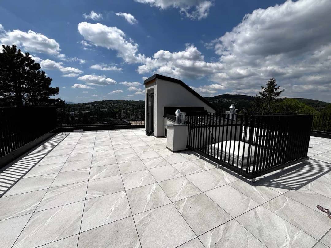 Dachgeschosswohnung mit Wienblick und Dachterrasse