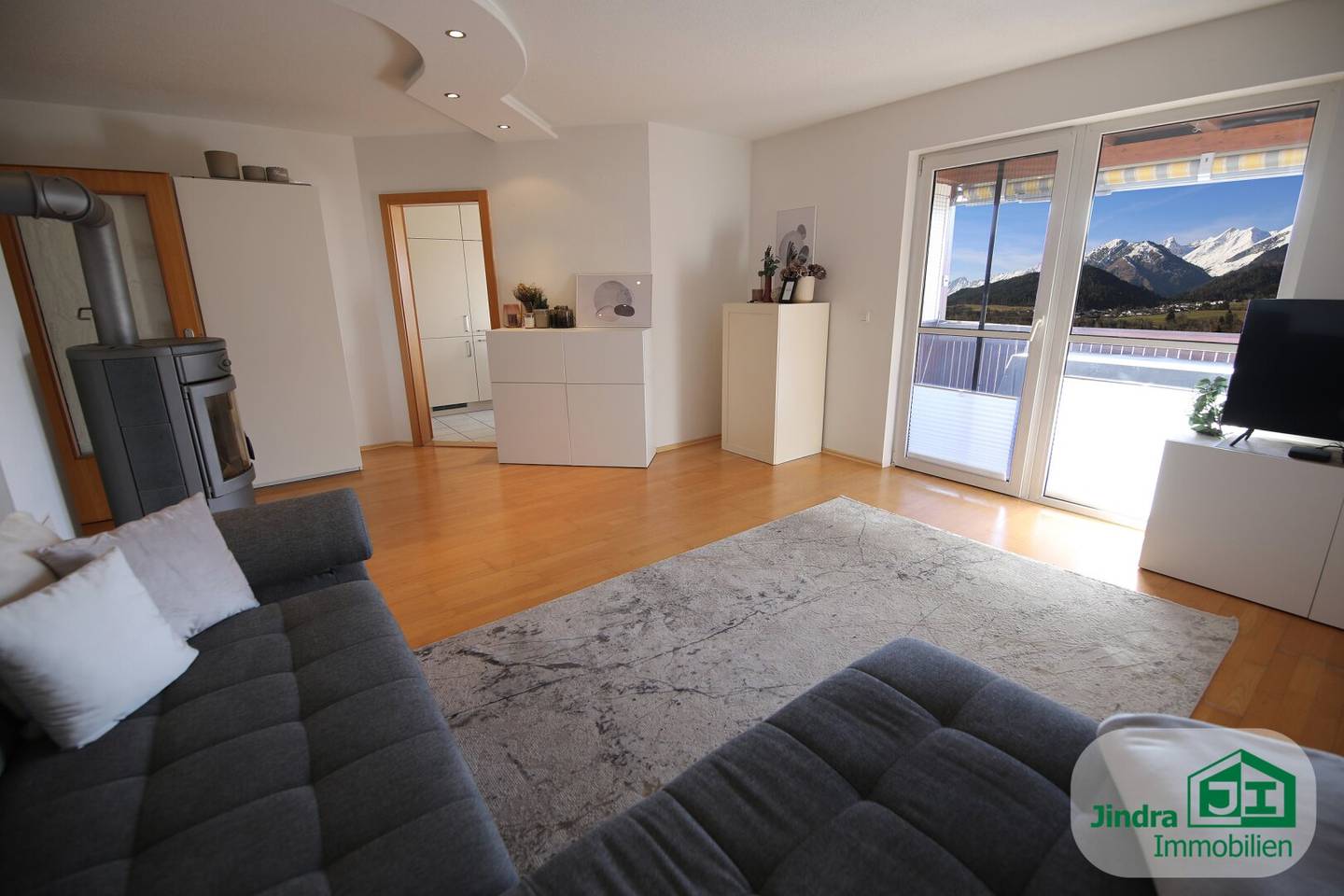 Traumhafte 4-Zimmer-Wohnung in Wattens: Terrasse, Garage und viel Platz , neuer Preis € 519.000.- !