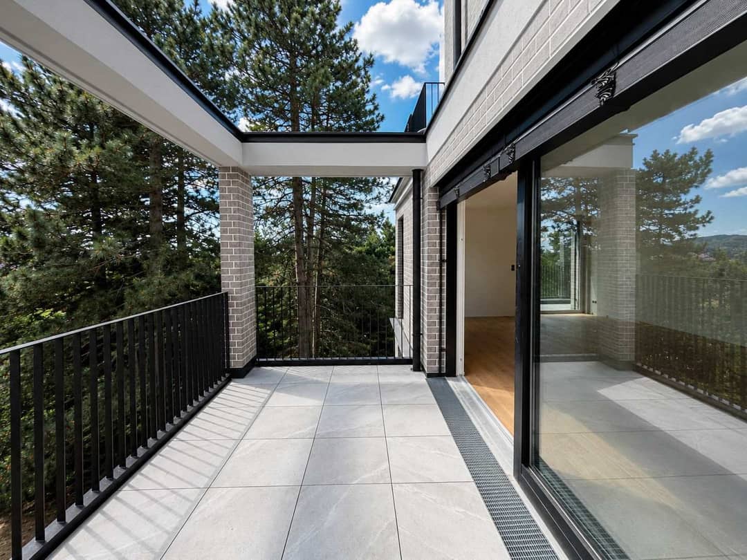 Erstbezug Wohnung Terrasse Garten