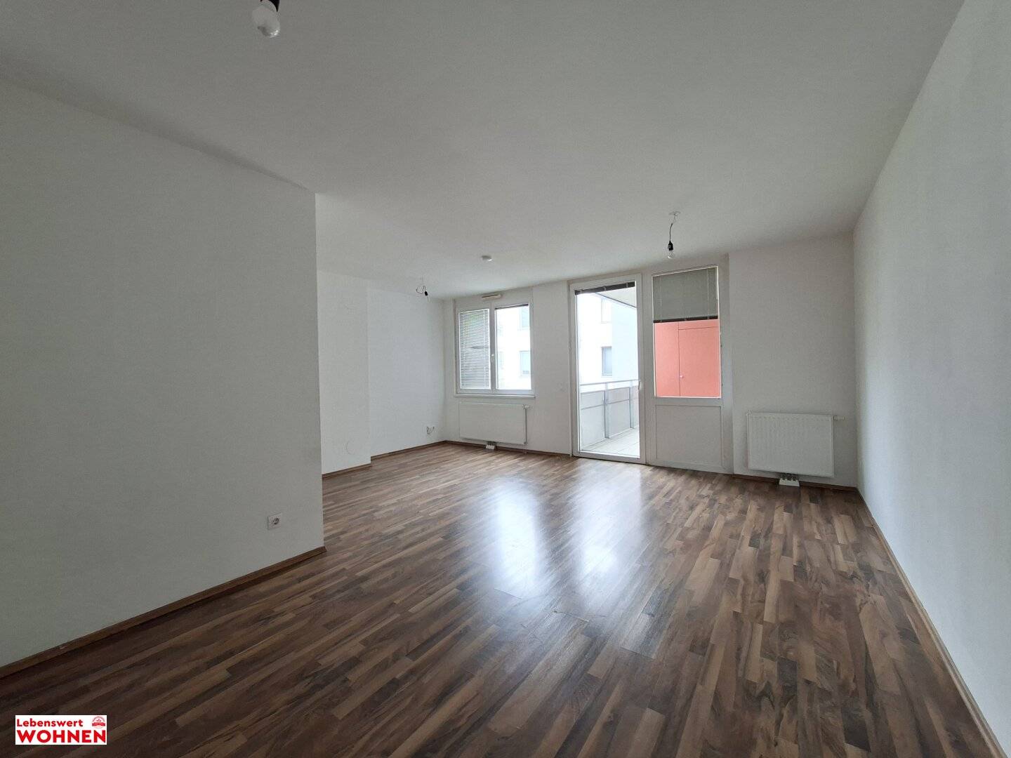 2-ZI Etagenwohnung nahe Trillerpark mit LOGGIA - Finanzierungsbeitrag (19.286 EURO)!!
