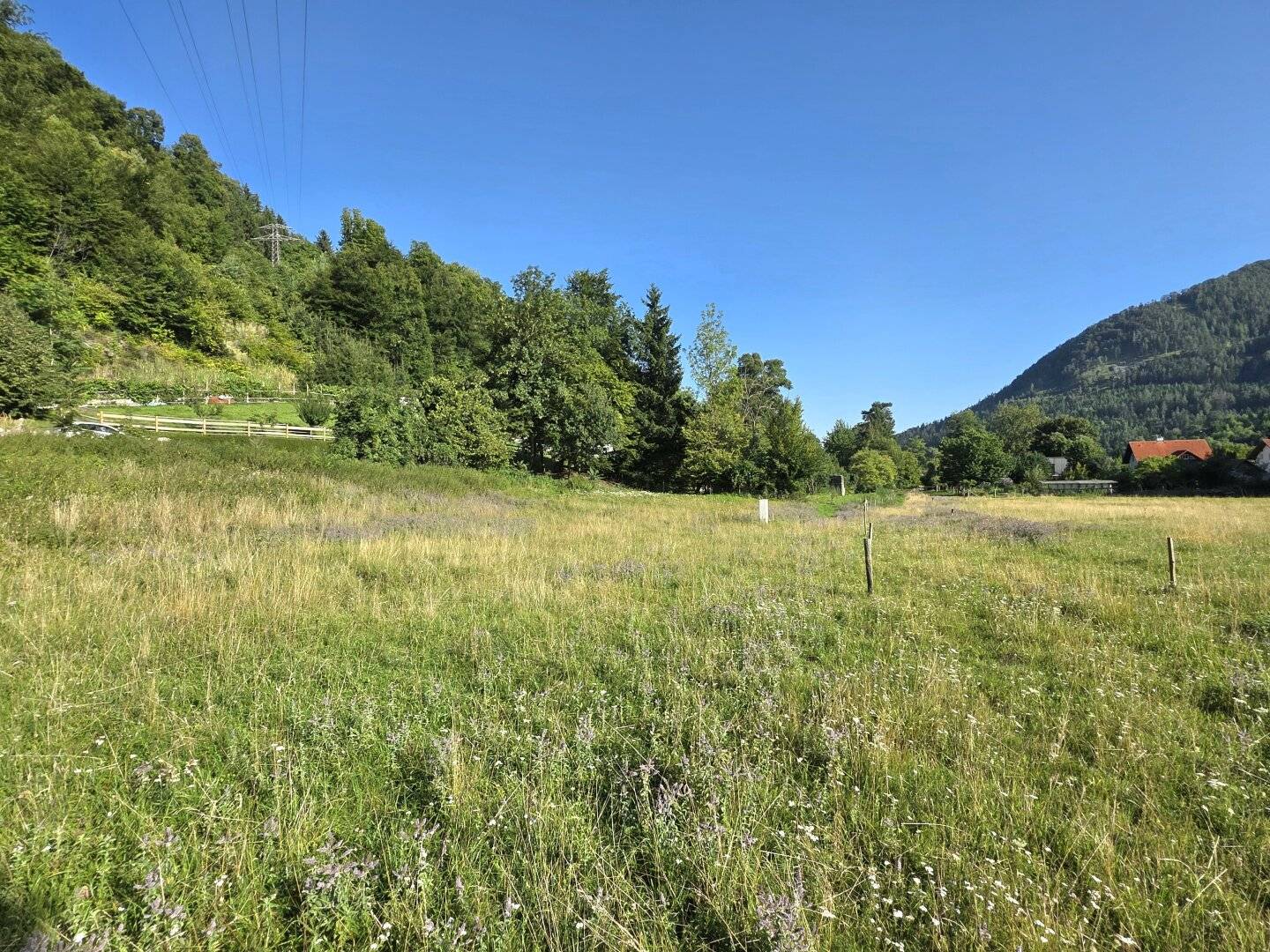 Ländliches Wohnerlebnis mit viel Sonne!