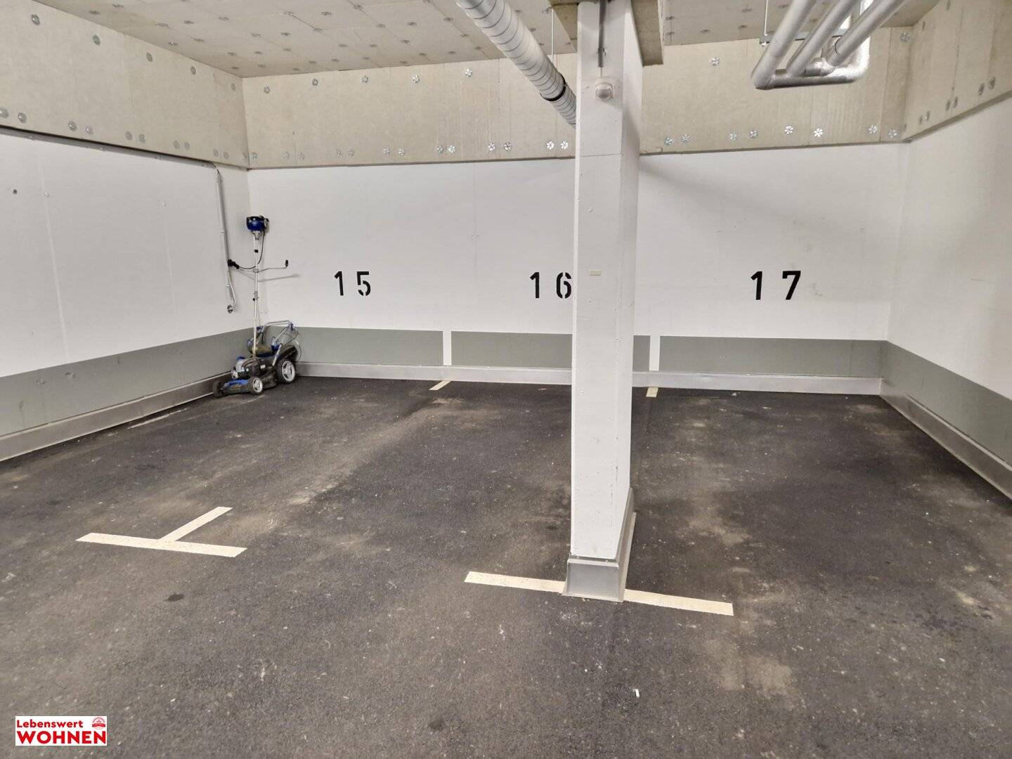 Freie Garagenplätze in Meidling!