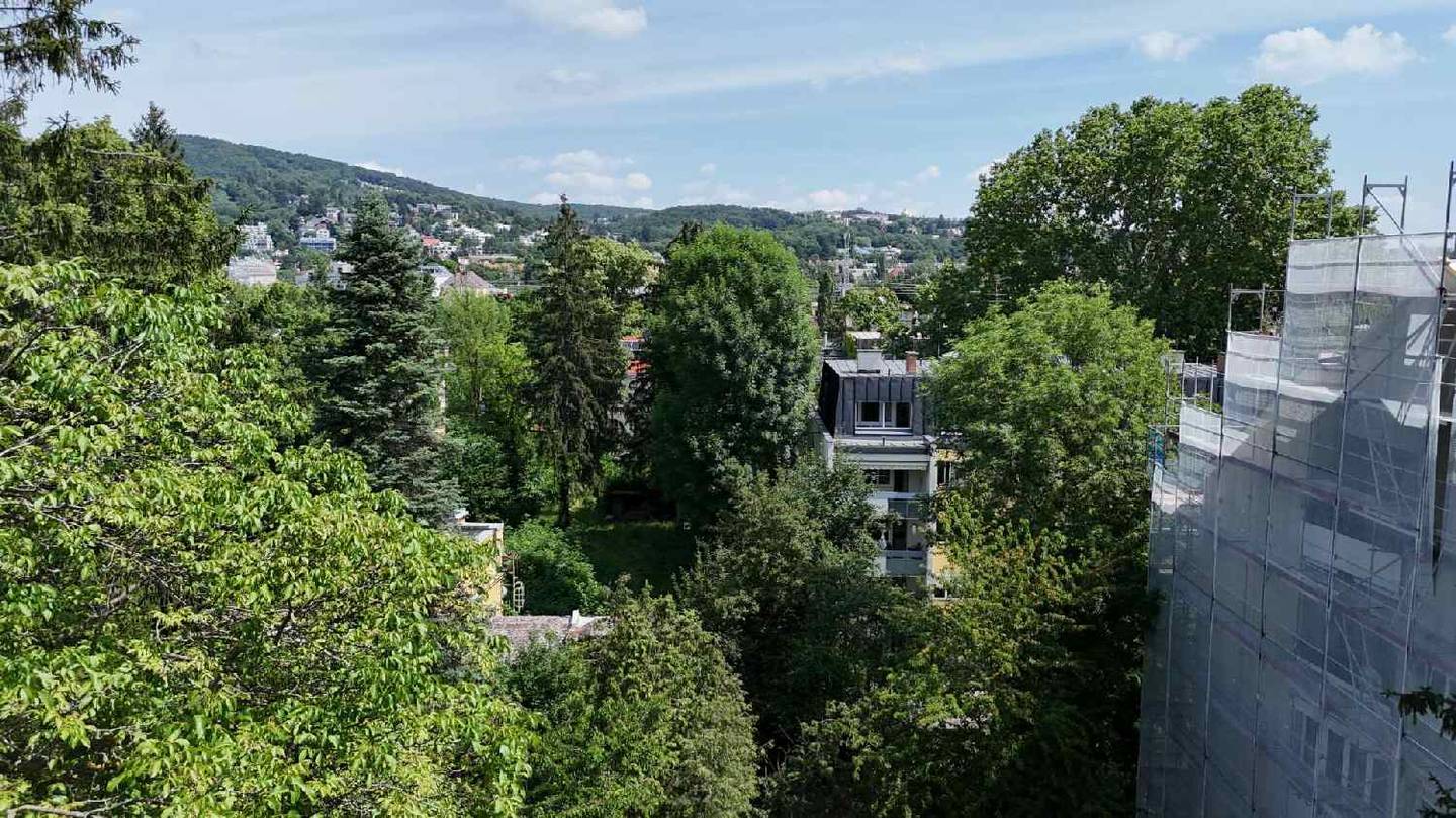 Natur, Ruhe, Privatsphäre – Ihr baugenehmigtes Grundstück am Lainzer Tiergarten