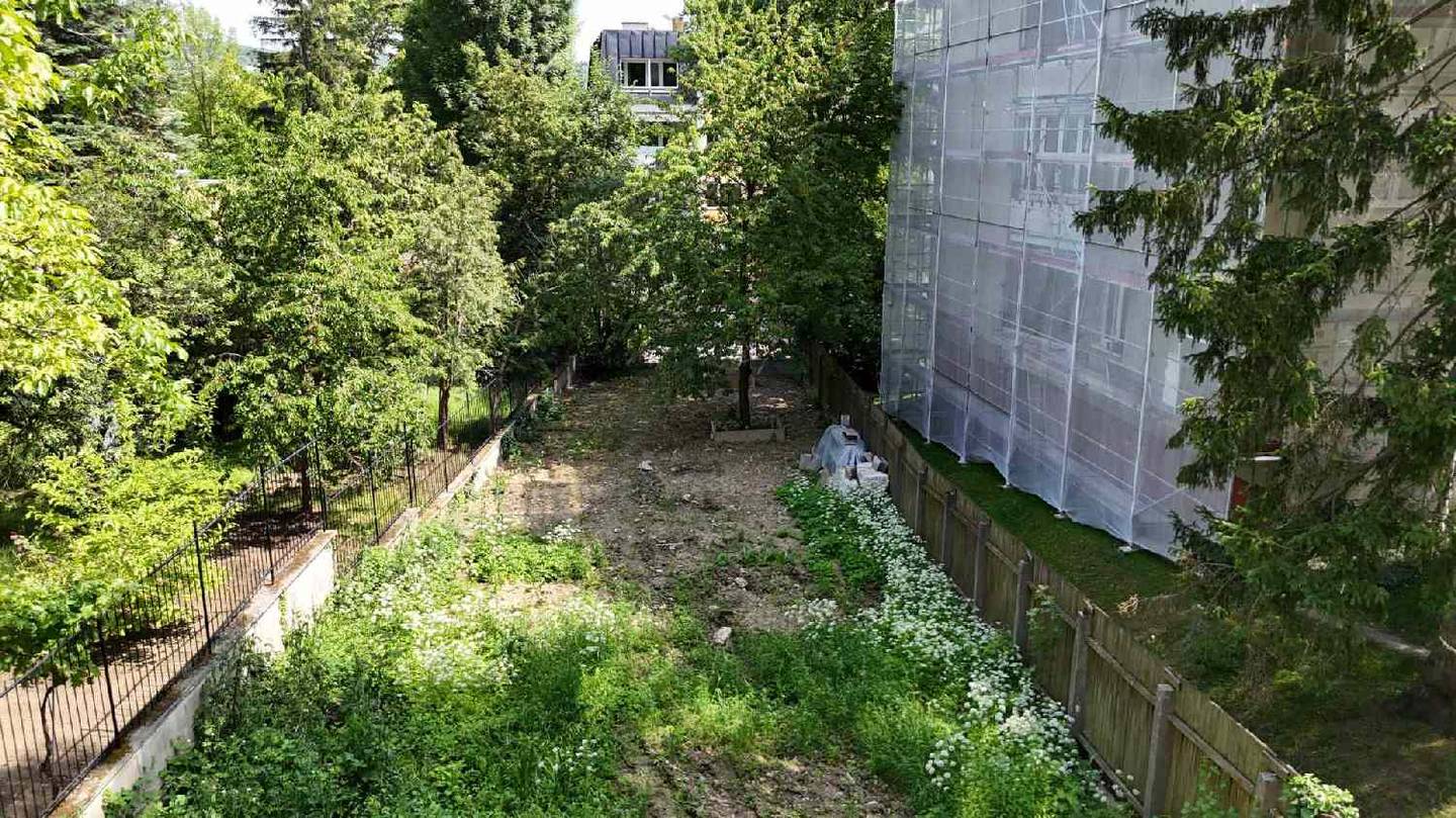 Natur, Ruhe, Privatsphäre – Ihr baugenehmigtes Grundstück am Lainzer Tiergarten