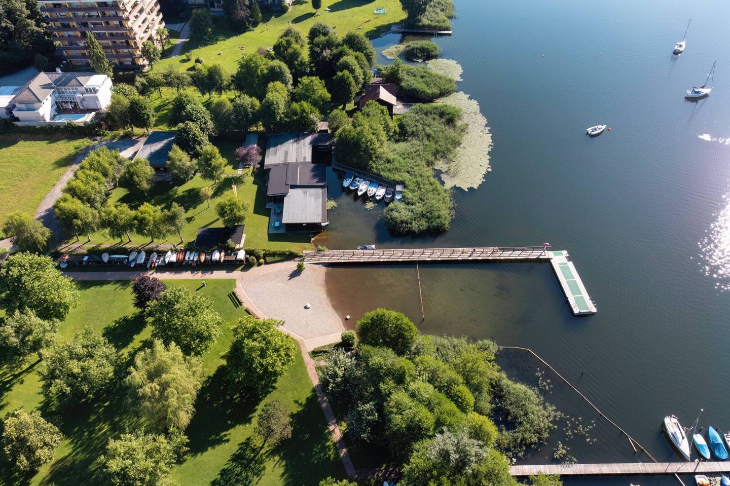 Erstbezug Luxuswohnung mit Seezugang und weiteren Vorzügen - Wohnung 2