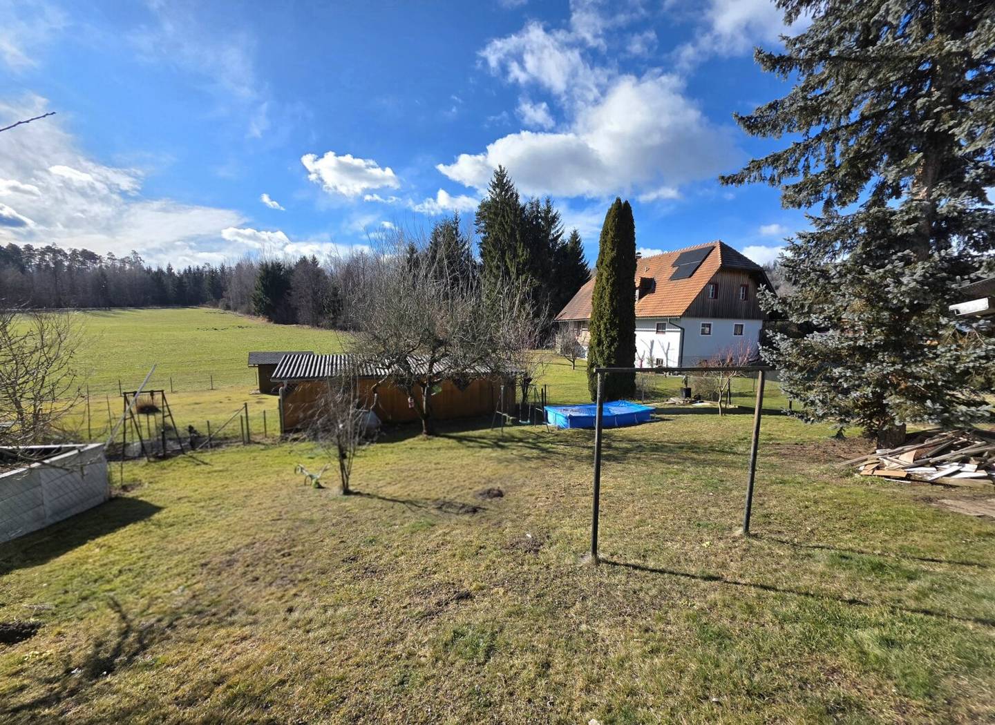 Klein aber Fein! Charmantes Haus mit großem Garten!