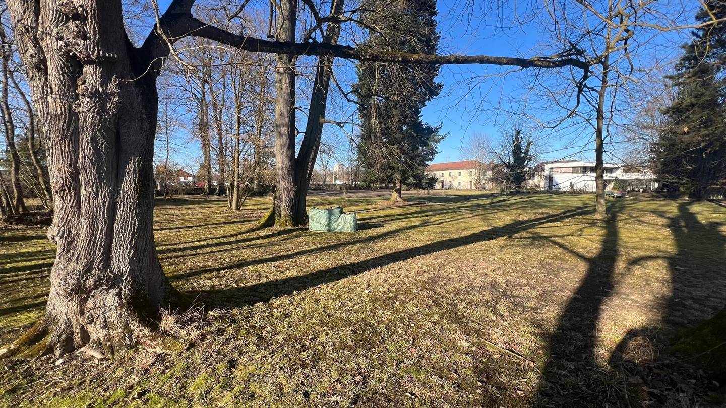 Sonniges Baugrundstück in ruhiger Lage – zentral und bestens angebunden