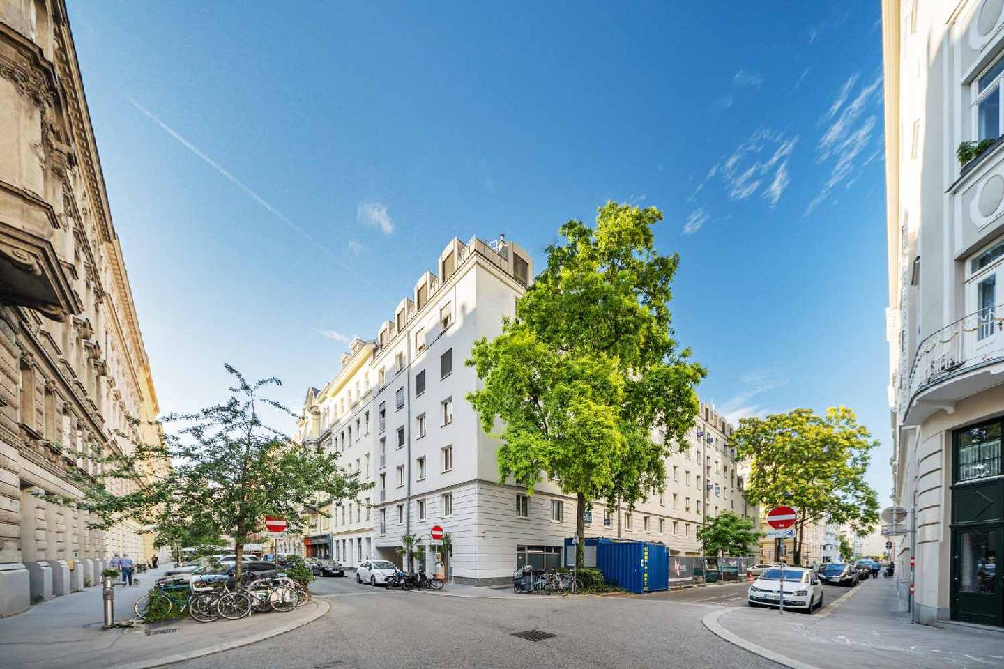 Renovated apartment in Freihausviertel near Naschmarkt