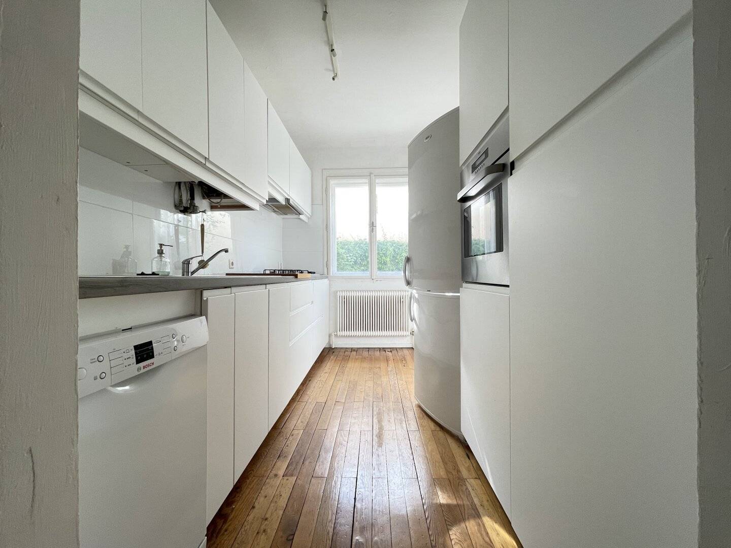 WG-Wohnung: 3-Schlafzimmer + Wohnzimmer – ruhig, zentral