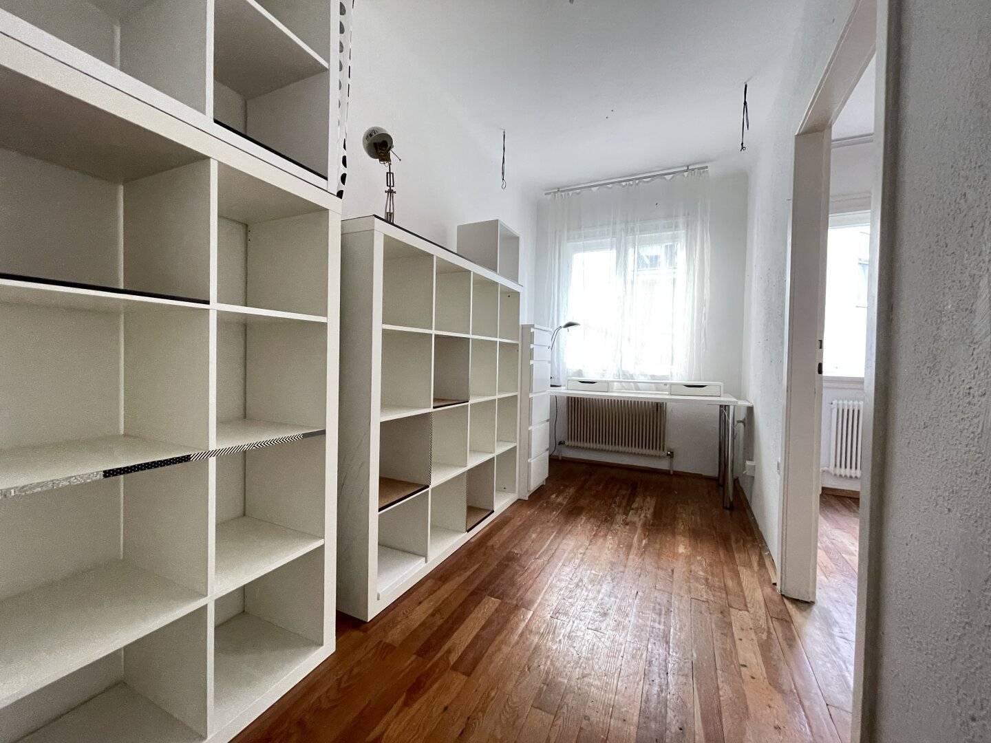 WG-Wohnung: 3-Schlafzimmer + Wohnzimmer – ruhig, zentral